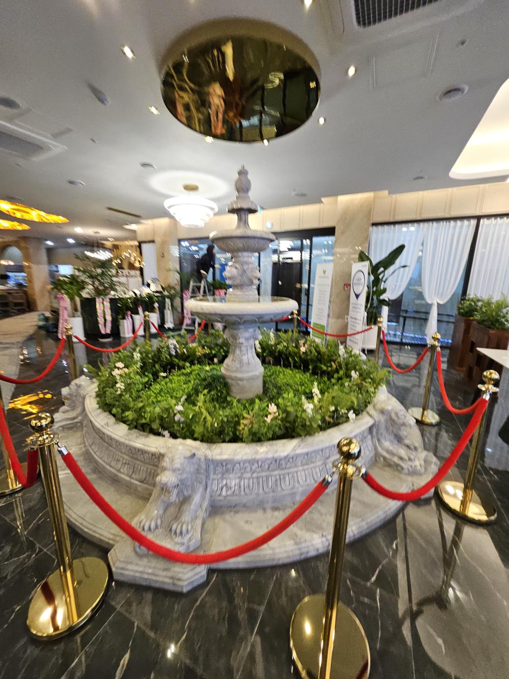 3695294320_OPifdwmX_6b81ff78f51bd421257691e3dda44d6e6a01bb5f.jpg 이미지크게보기